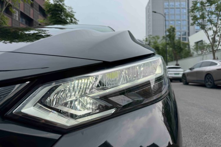 Used Nissan Sylphy 2021 1.6L XL CVT Smart Enjoyment Edition Exterior 5