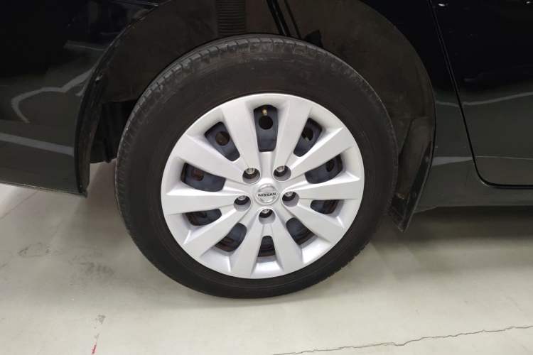 Used Nissan Sylphy 2021 Classic 1.6XE CVT Comfort Edition Exterior 5