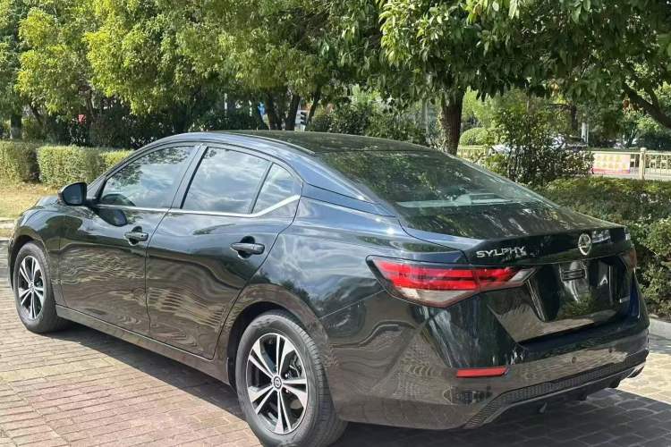 Used Nissan Sylphy 2021 1.6L XL CVT Enjoyment Edition Exterior 7