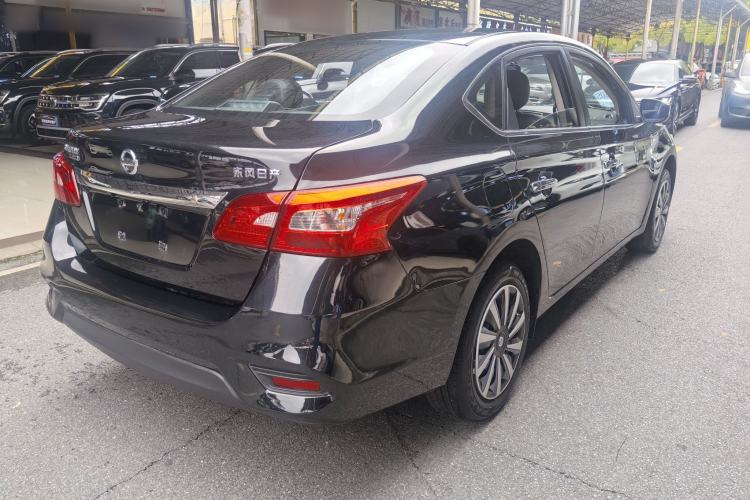 Used Nissan Sylphy 2021 Classic 1.6XE CVT Comfort Edition Exterior 8