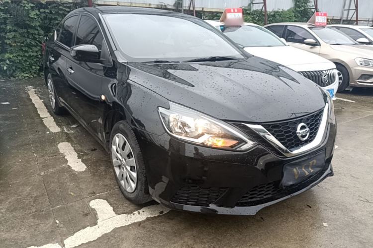 Used Nissan Sylphy 2021 Classic 1.6XE CVT Comfort Edition Front Right 45 Deg