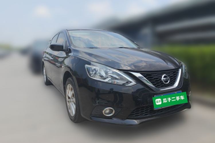 Used Nissan Sylphy 2021 Classic 1.6XL Manual Luxury Edition Front Right 45 Deg