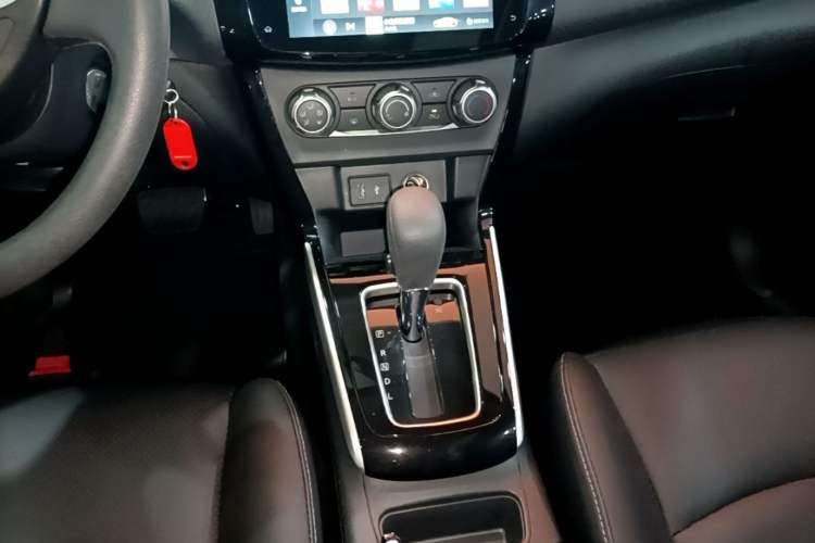 Used Nissan Sylphy 2021 Classic 1.6XL CVT Luxury Edition Gear Lever