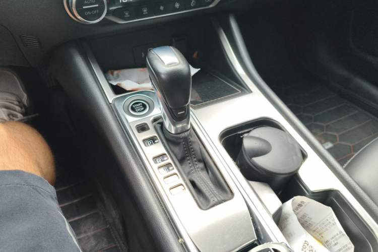 Used Nissan Sylphy 2021 1.6L XL CVT Enjoyment Edition Gear Lever