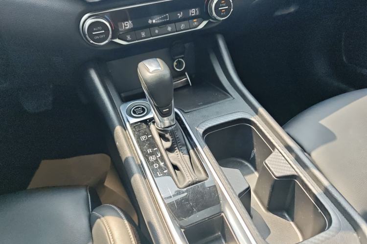 Used Nissan Sylphy 2021 1.6L XL CVT Enjoyment Edition Gear Lever