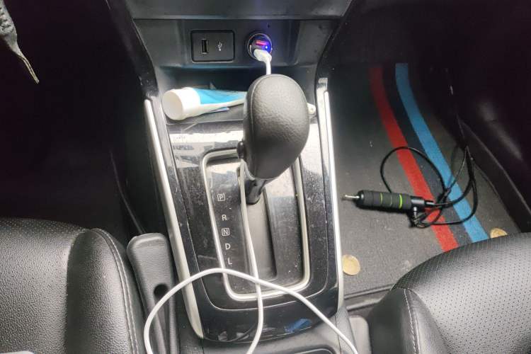 Used Nissan Sylphy 2021 Classic 1.6XL CVT Luxury Edition Gear Lever