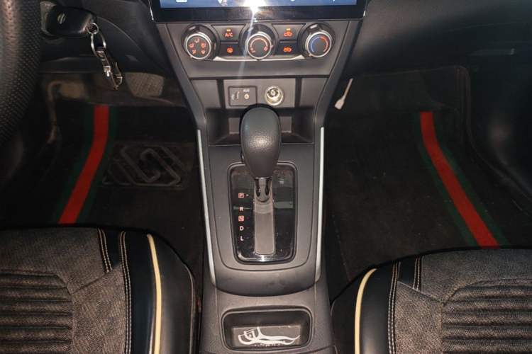 Used Nissan Sylphy 2021 Classic 1.6XL CVT Luxury Edition Gear Lever