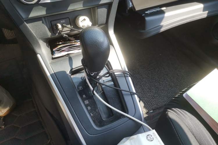 Used Nissan Sylphy 2021 Classic 1.6XE CVT Comfort Edition Gear Lever