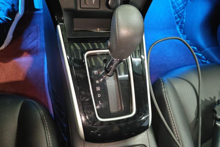 Used Nissan Sylphy 2021 Classic 1.6XL CVT Luxury Edition Gear Lever