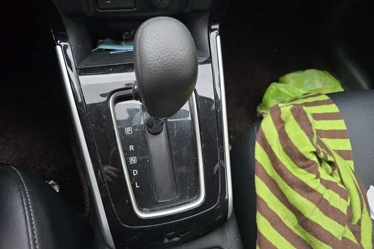 Used Nissan Sylphy 2021 Classic 1.6XL CVT Luxury Edition Gear Lever