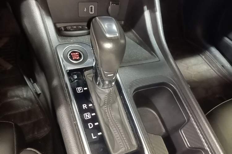 Used Nissan Sylphy 2021 1.6L XL CVT Enjoyment Edition Gear Lever