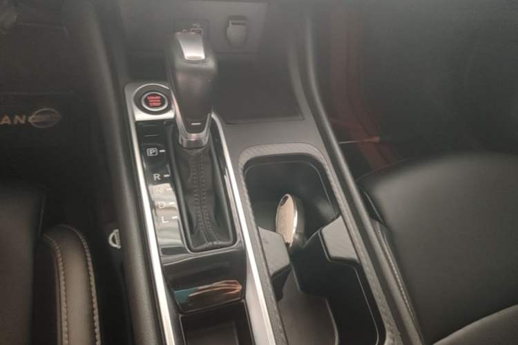 Used Nissan Sylphy 2021 1.6L XL CVT Enjoyment Edition Gear Lever