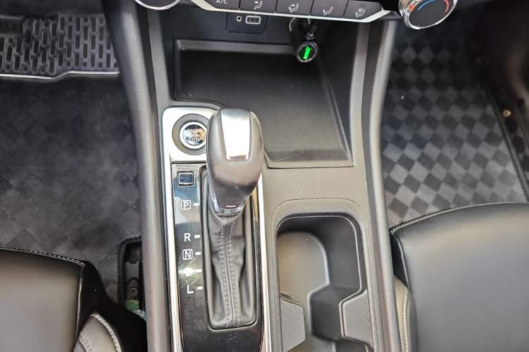 Used Nissan Sylphy 2021 1.6L XL CVT Enjoyment Edition Gear Lever