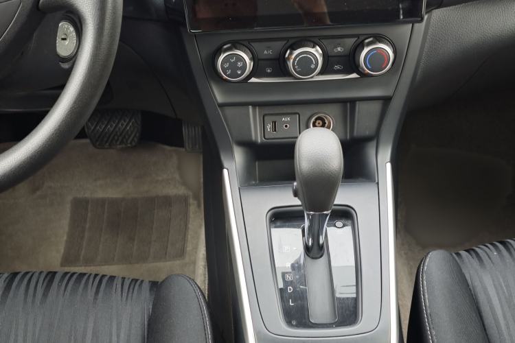 Used Nissan Sylphy 2021 Classic 1.6XE CVT Comfort Edition Gear Lever