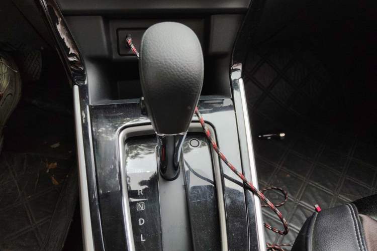 Used Nissan Sylphy 2021 Classic 1.6XL CVT Luxury Edition Gear Lever
