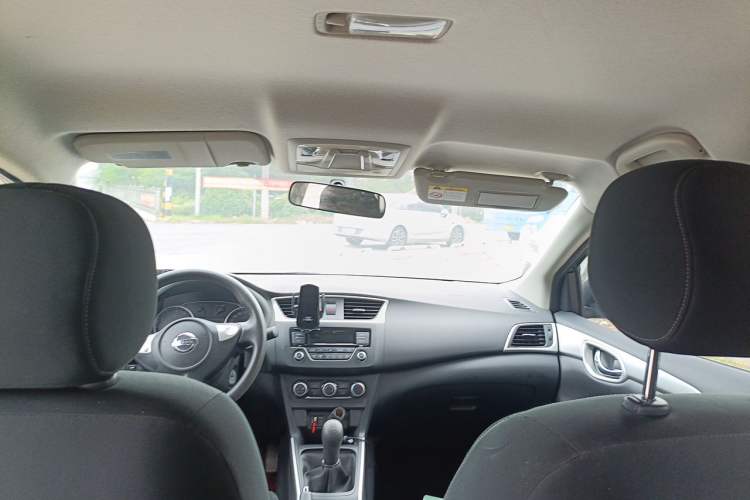 Used Nissan Sylphy 2021 Classic 1.6XE Manual Comfort Edition Headliner