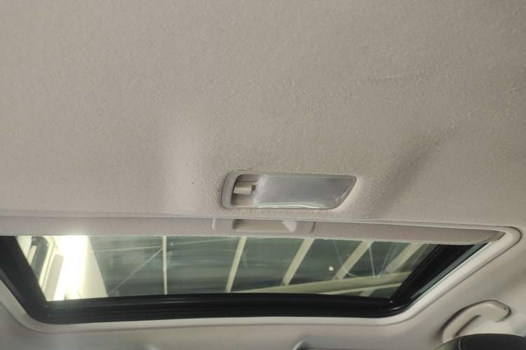 Used Nissan Sylphy 2021 Classic 1.6XL CVT Luxury Edition Headliner