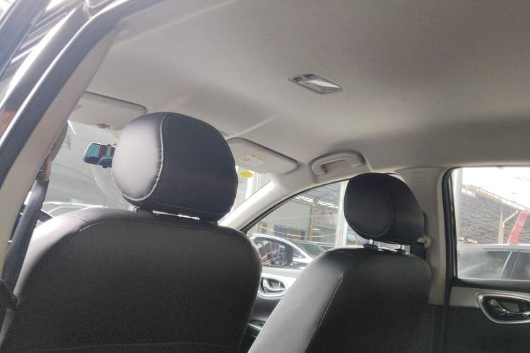 Used Nissan Sylphy 2021 Classic 1.6XE CVT Comfort Edition Headliner