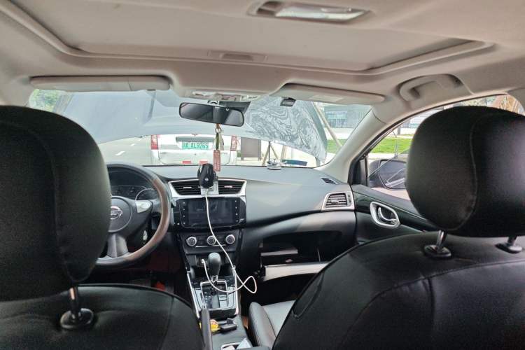 Used Nissan Sylphy 2021 Classic 1.6XL CVT Luxury Edition Headliner