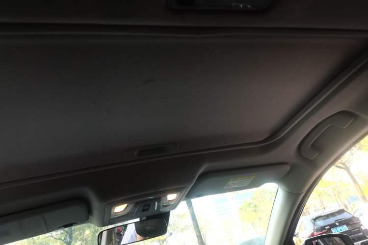 Used Nissan Sylphy 2021 Classic 1.6XL CVT Luxury Edition Headliner