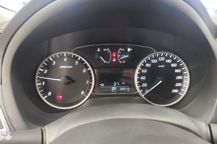 Used Nissan Sylphy 2021 Classic 1.6XE CVT Comfort Edition Instrument Cluster