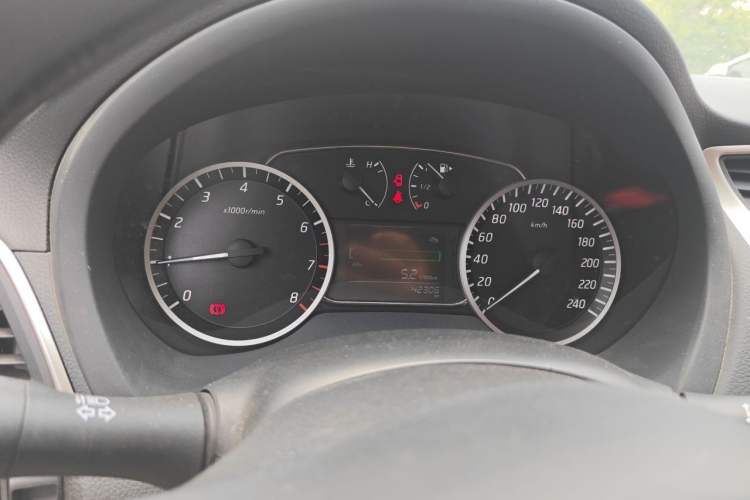 Used Nissan Sylphy 2021 Classic 1.6XL Manual Luxury Edition Instrument Cluster