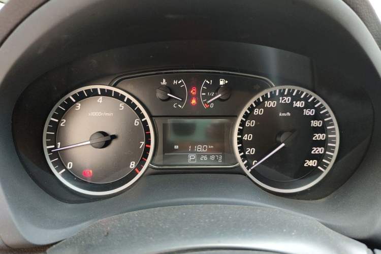 Used Nissan Sylphy 2021 Classic 1.6XE CVT Comfort Edition Instrument Cluster