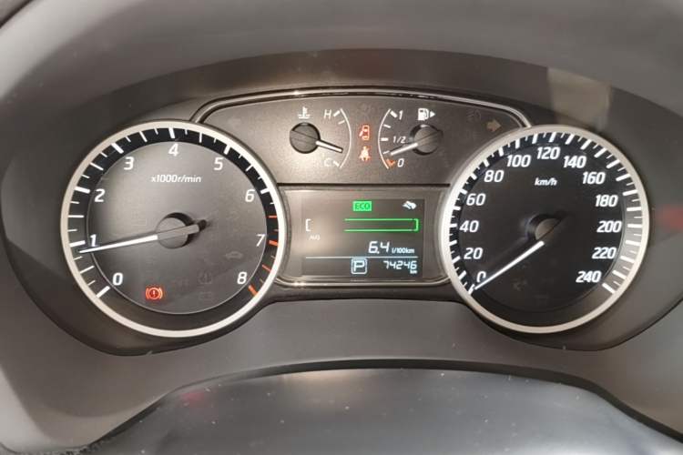 Used Nissan Sylphy 2021 Classic 1.6XE CVT Comfort Edition Instrument Cluster