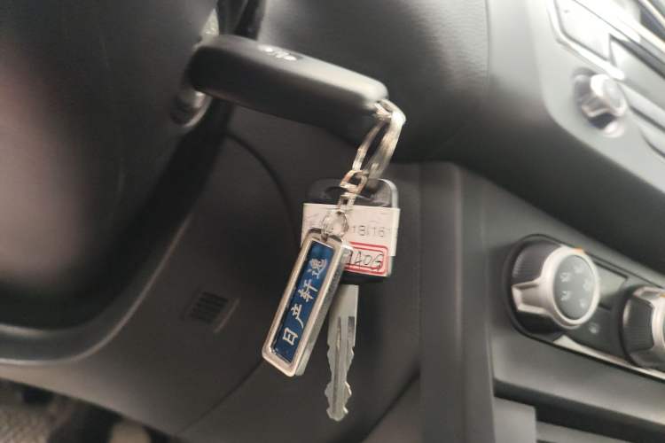 Used Nissan Sylphy 2021 Classic 1.6XE CVT Comfort Edition Interior 1