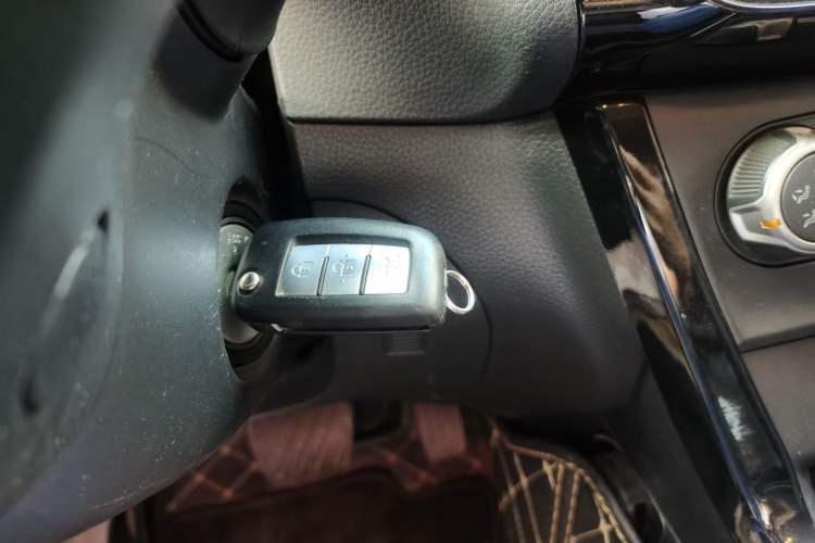 Used Nissan Sylphy 2021 Classic 1.6XL CVT Luxury Edition Interior 1