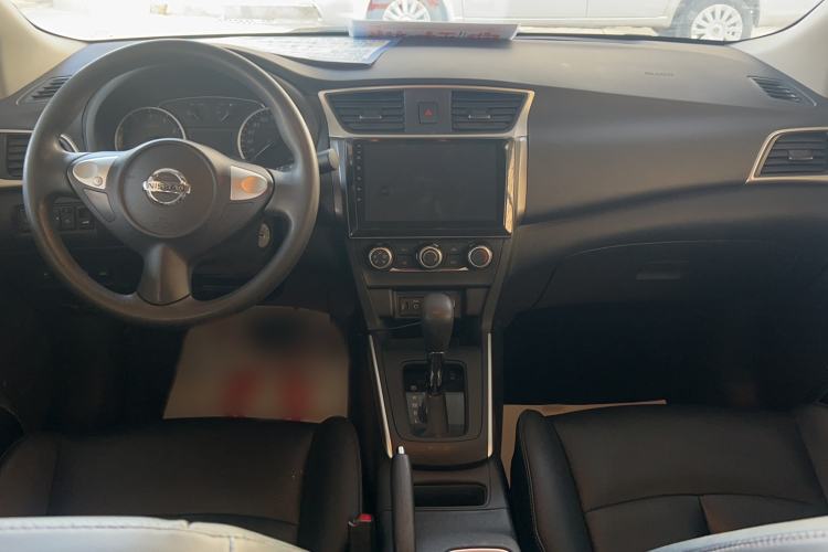 Used Nissan Sylphy 2021 Classic 1.6XE CVT Comfort Edition Interior 3
