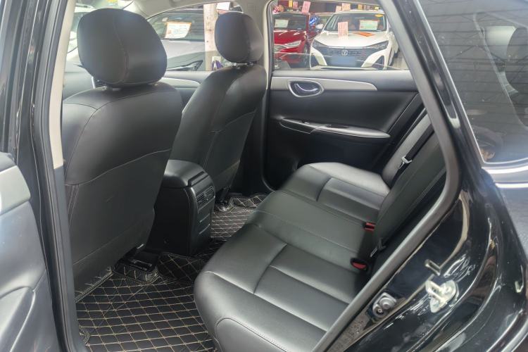 Used Nissan Sylphy 2021 Classic 1.6XE CVT Comfort Edition Interior 4