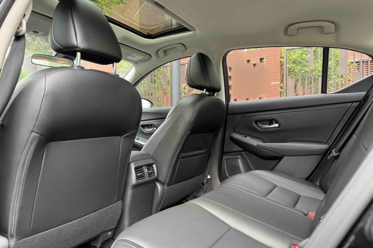 Used Nissan Sylphy 2021 1.6L XL CVT Smart Enjoyment Edition Interior 8