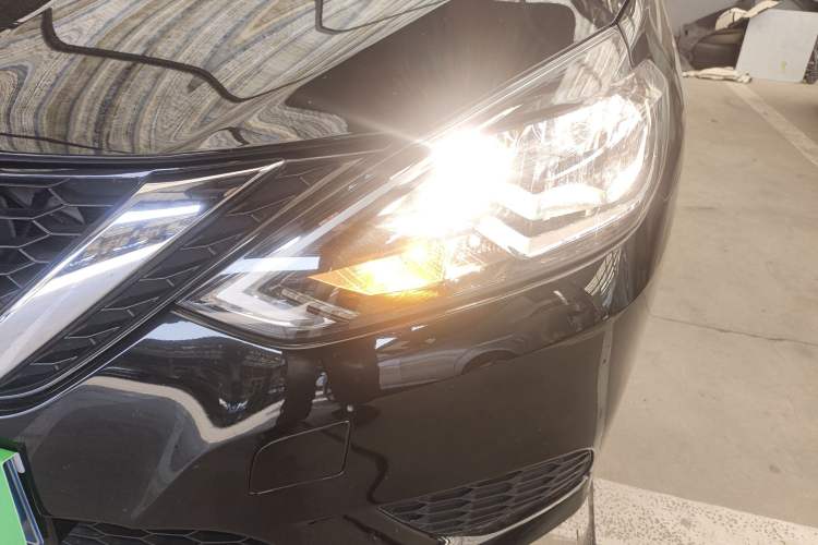 Used Nissan Sylphy 2021 Classic 1.6XE CVT Comfort Edition Left Front Headlight