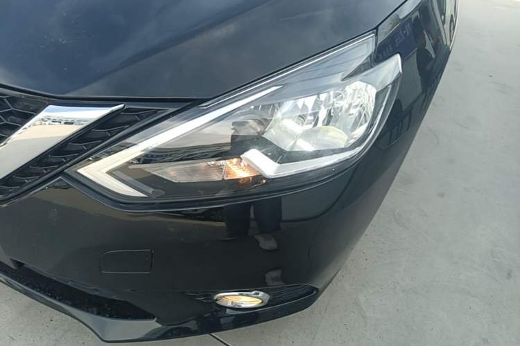 Used Nissan Sylphy 2021 Classic 1.6XL CVT Luxury Edition Left Front Headlight