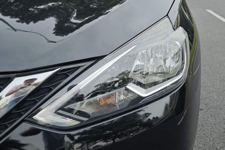 Used Nissan Sylphy 2021 Classic 1.6XE CVT Comfort Edition Left Front Headlight
