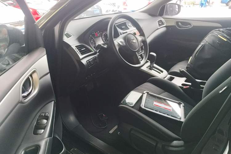 Used Nissan Sylphy 2021 Classic 1.6XL CVT Luxury Edition Left Front Seat