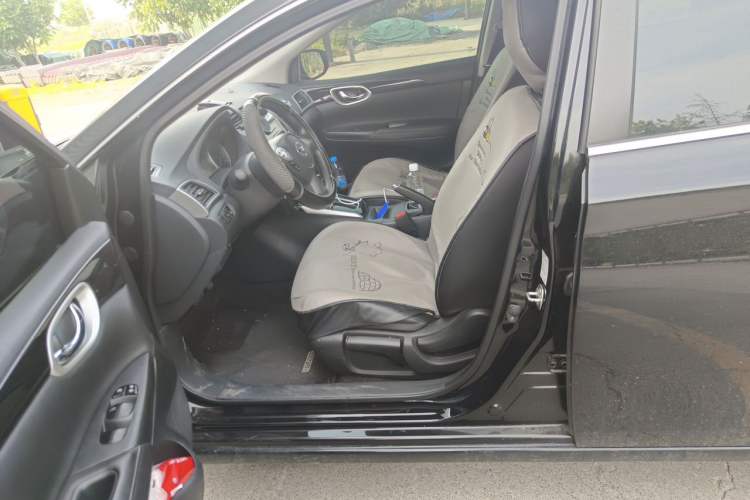 Used Nissan Sylphy 2021 Classic 1.6XL CVT Luxury Edition Left Front Seat