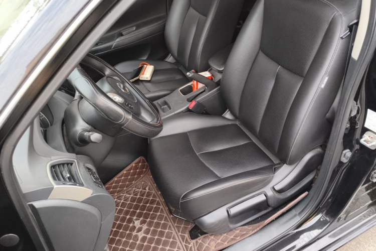 Used Nissan Sylphy 2021 Classic 1.6XL CVT Luxury Edition Left Front Seat