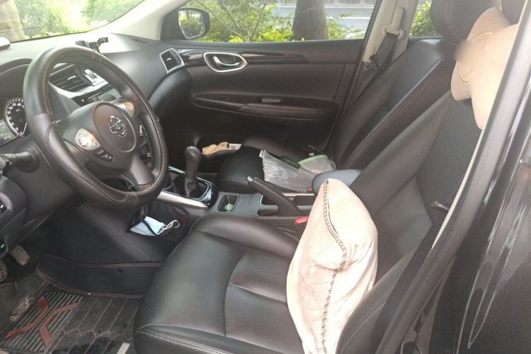 Used Nissan Sylphy 2021 Classic 1.6XL Manual Luxury Edition Left Front Seat