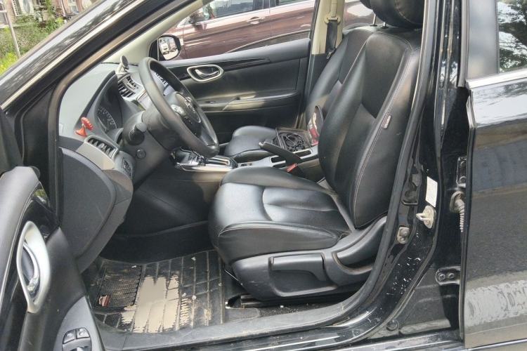 Used Nissan Sylphy 2021 Classic 1.6XL CVT Luxury Edition Left Front Seat