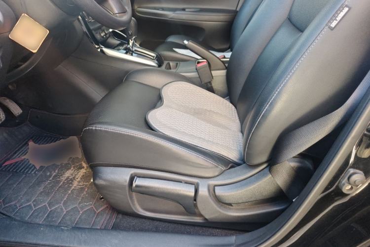 Used Nissan Sylphy 2021 Classic 1.6XL CVT Luxury Edition Left Front Seat