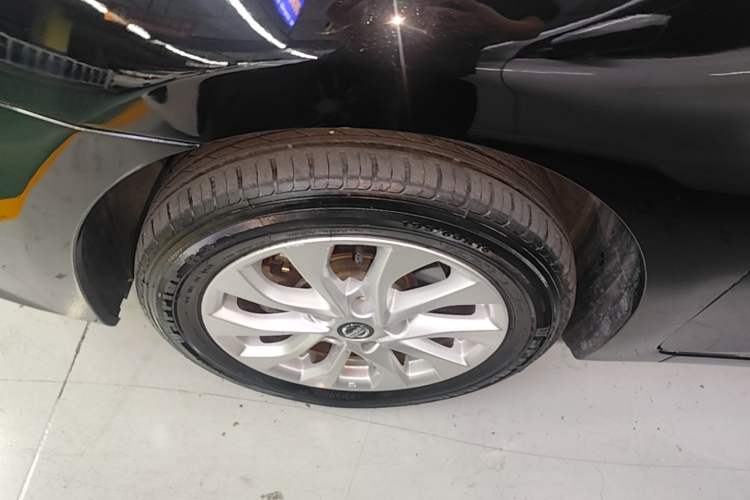 Used Nissan Sylphy 2021 Classic 1.6XL CVT Luxury Edition Left Front Wheel Hub