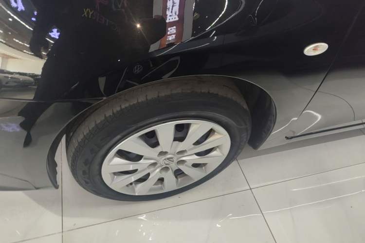 Used Nissan Sylphy 2021 Classic 1.6XE CVT Comfort Edition Left Front Wheel Hub