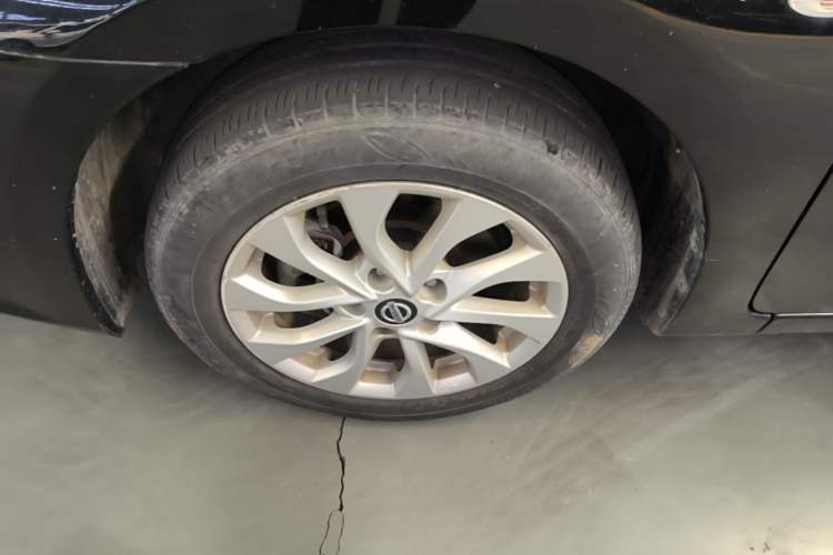 Used Nissan Sylphy 2021 Classic 1.6XL CVT Luxury Edition Left Front Wheel Hub
