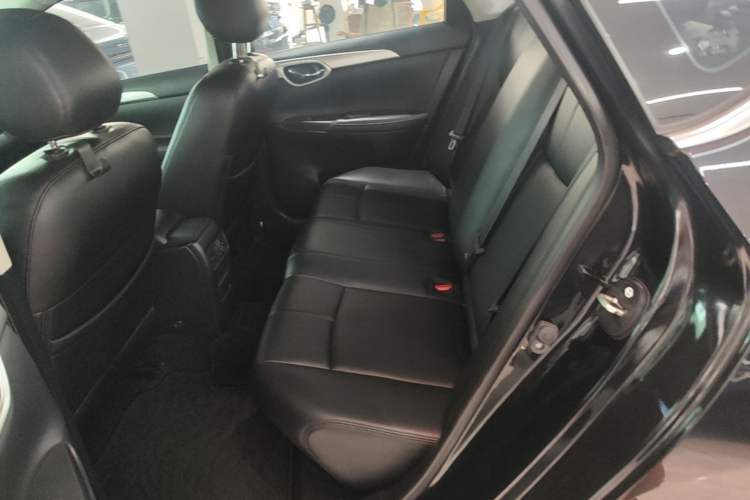 Used Nissan Sylphy 2021 Classic 1.6XL CVT Luxury Edition Left Rear Seat