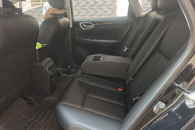 Used Nissan Sylphy 2021 Classic 1.6XL CVT Luxury Edition Left Rear Seat