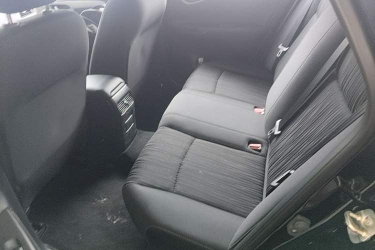 Used Nissan Sylphy 2021 Classic 1.6XL CVT Luxury Edition Left Rear Seat