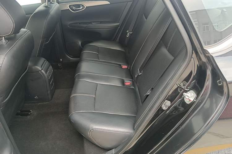 Used Nissan Sylphy 2021 Classic 1.6XE CVT Comfort Edition Left Rear Seat