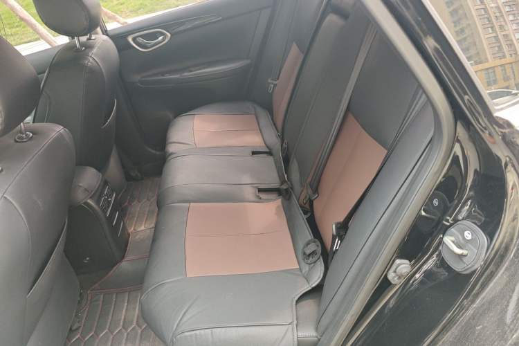 Used Nissan Sylphy 2021 Classic 1.6XL CVT Luxury Edition Left Rear Seat